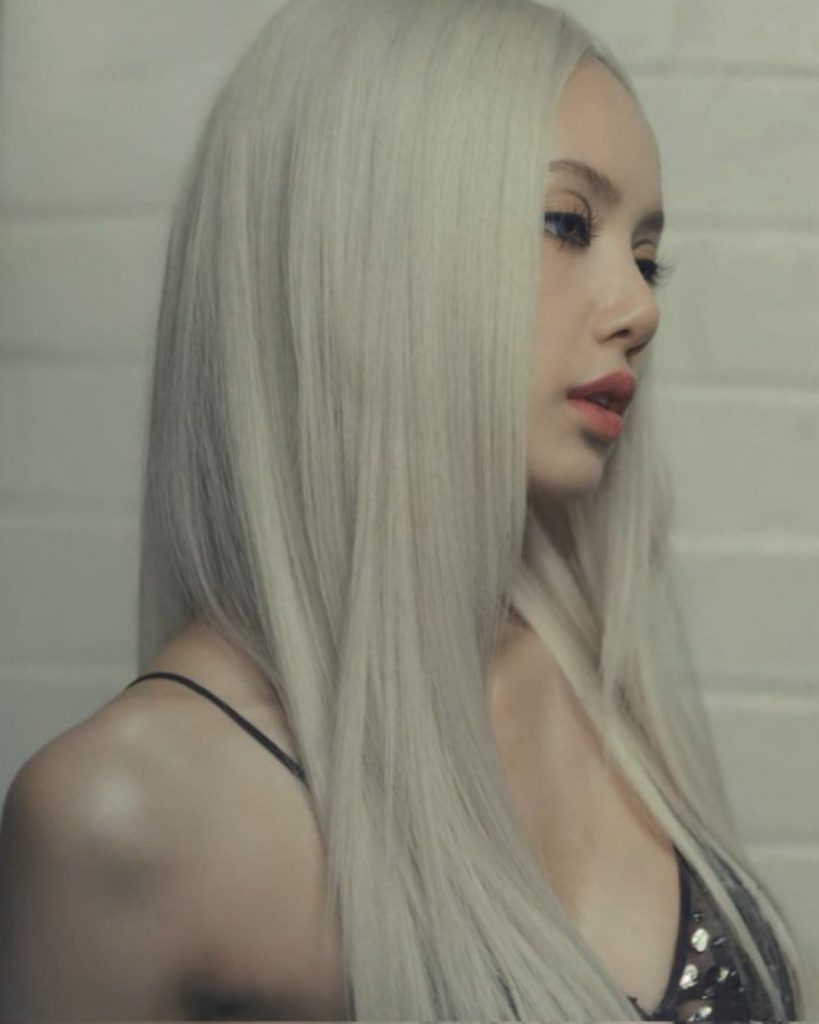Lalisa Manobal (LisaBlackpink) Sexy Tại Victoria Serect 2024